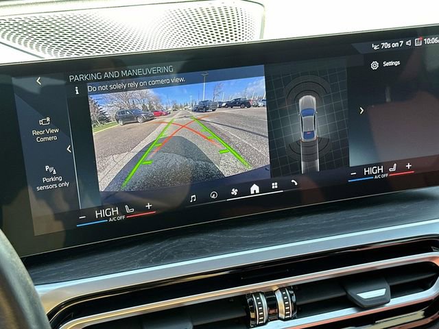 Certified 2024 BMW i4 eDrive35 w/ Premium Package image 36