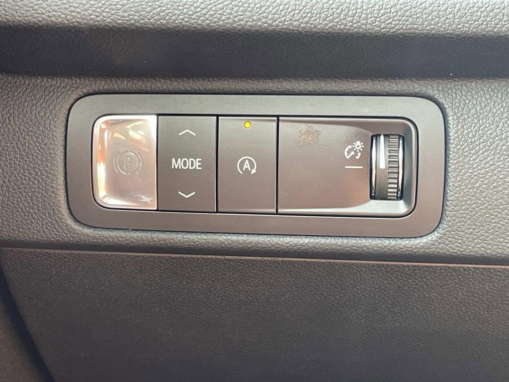 New 2026 Chevrolet Traverse RS image 34