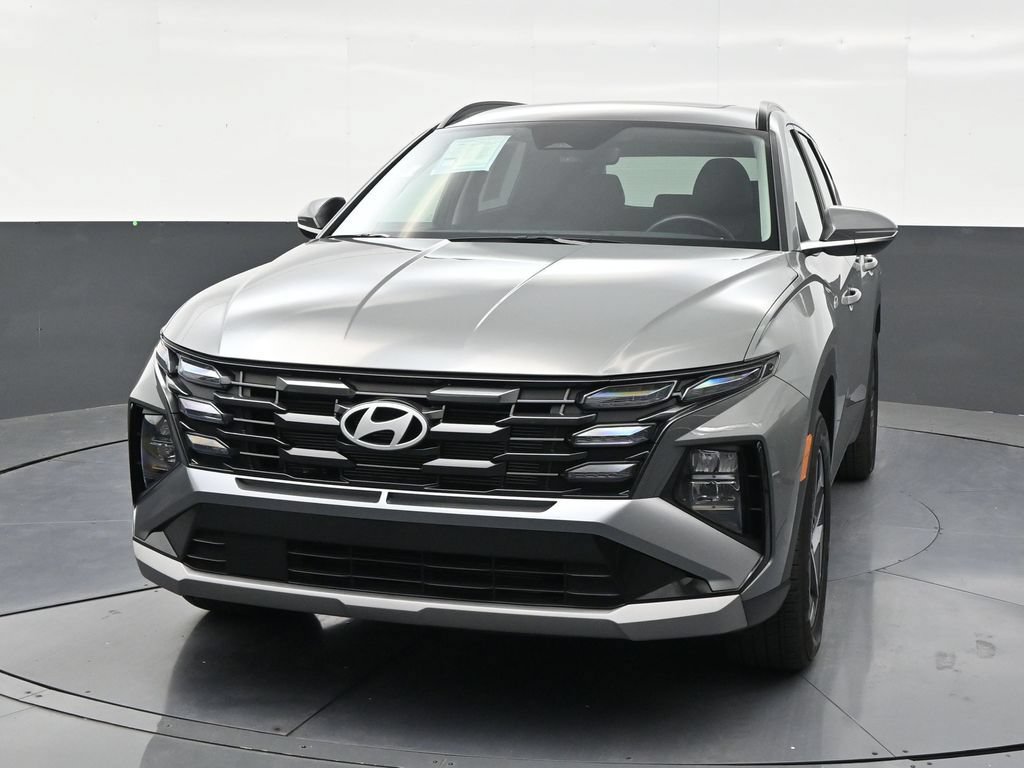 Used 2025 Hyundai Tucson SEL FWD image 8