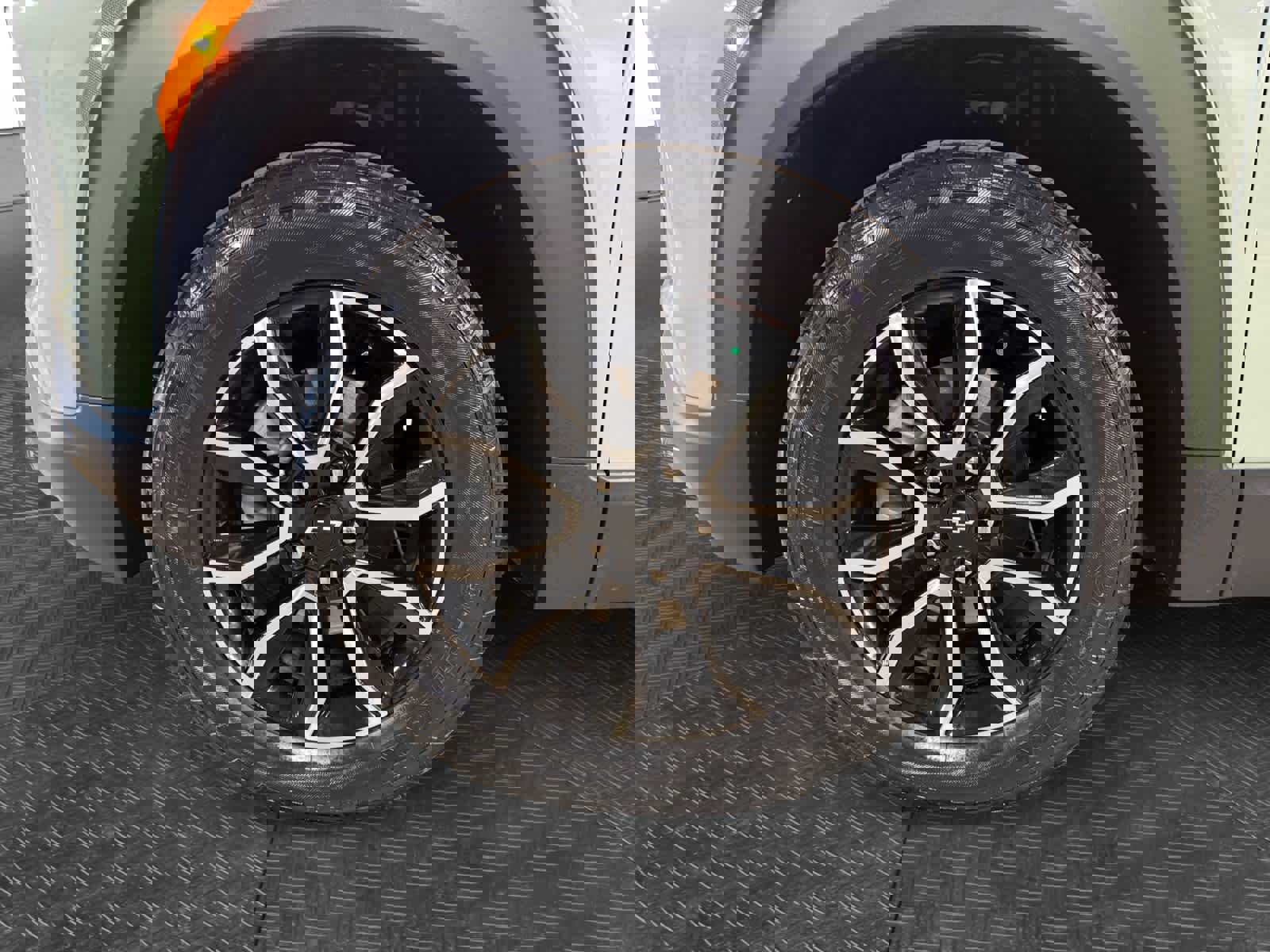 Used 2025 Chevrolet TrailBlazer ACTIV w/ Convenience Package image 15