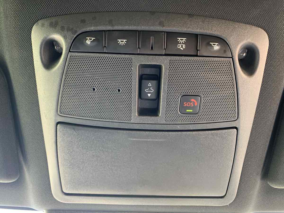 Used 2021 INFINITI Q50 Sensory image 30