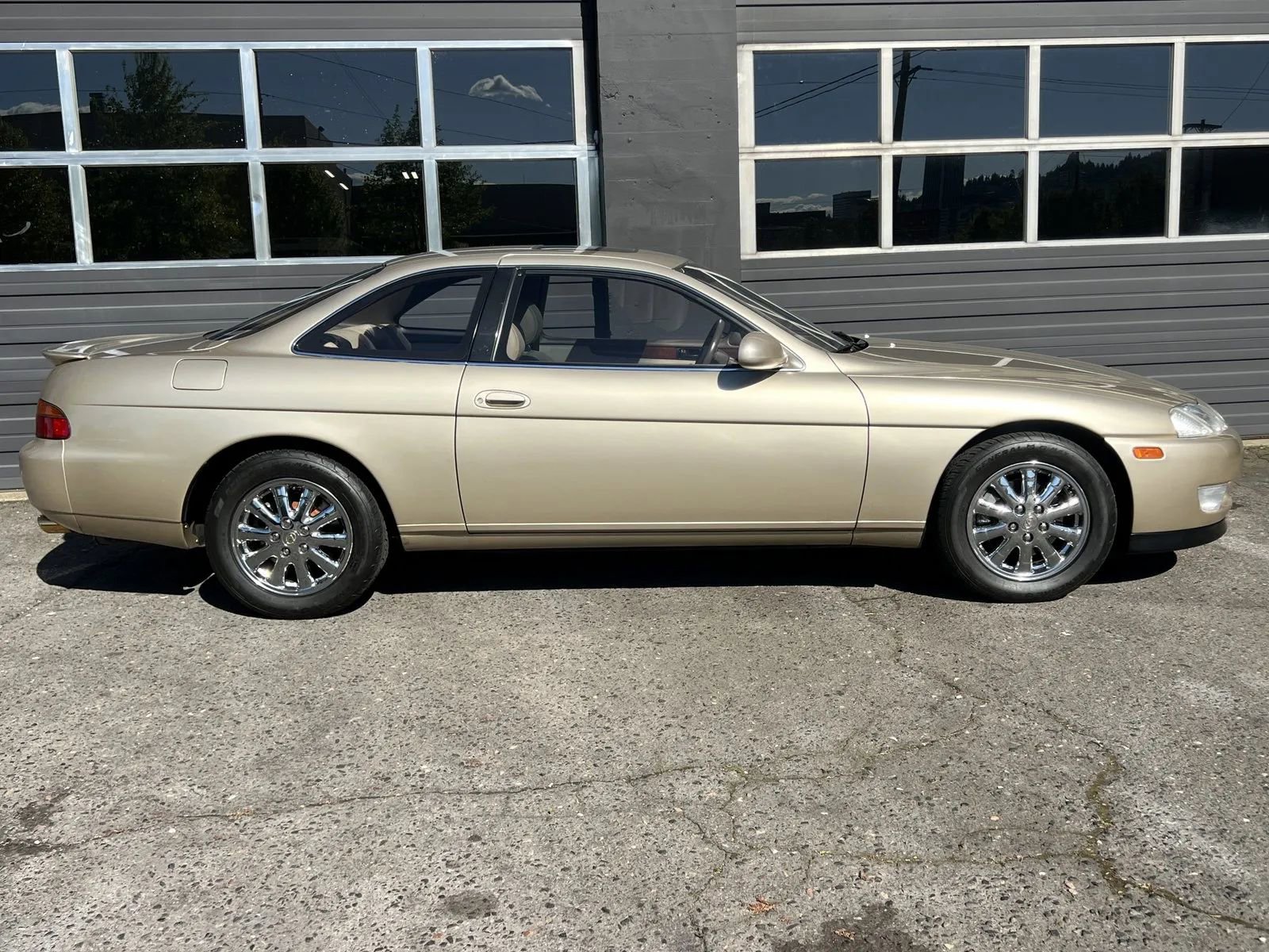 Used 1994 Lexus SC 400 Coupe RWD image 8