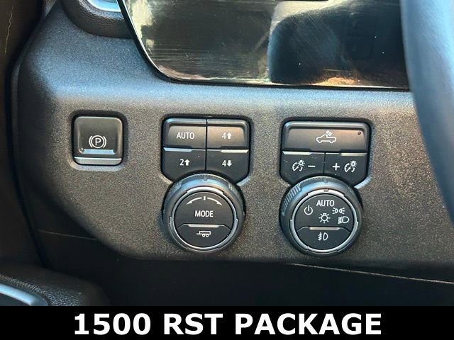 Used 2023 Chevrolet Silverado 1500 RST w/ Z71 Off-Road Package image 20