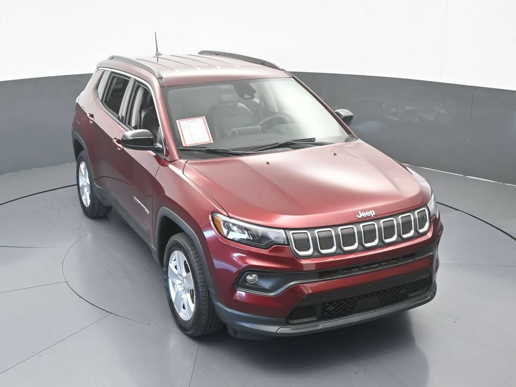 Used 2022 Jeep Compass Latitude AWD/4WD image 48