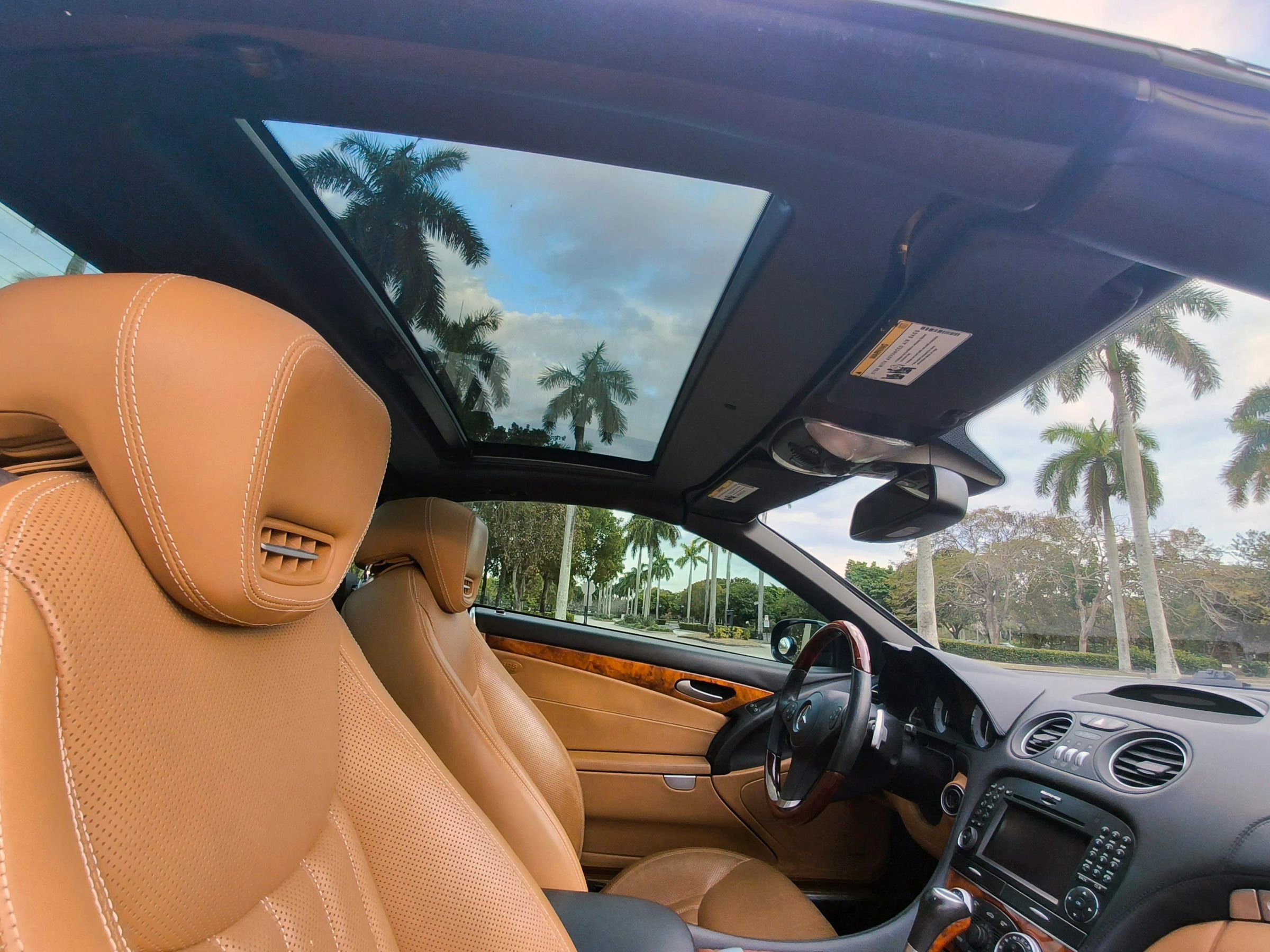 Used 2012 Mercedes-Benz SL 550 image 43