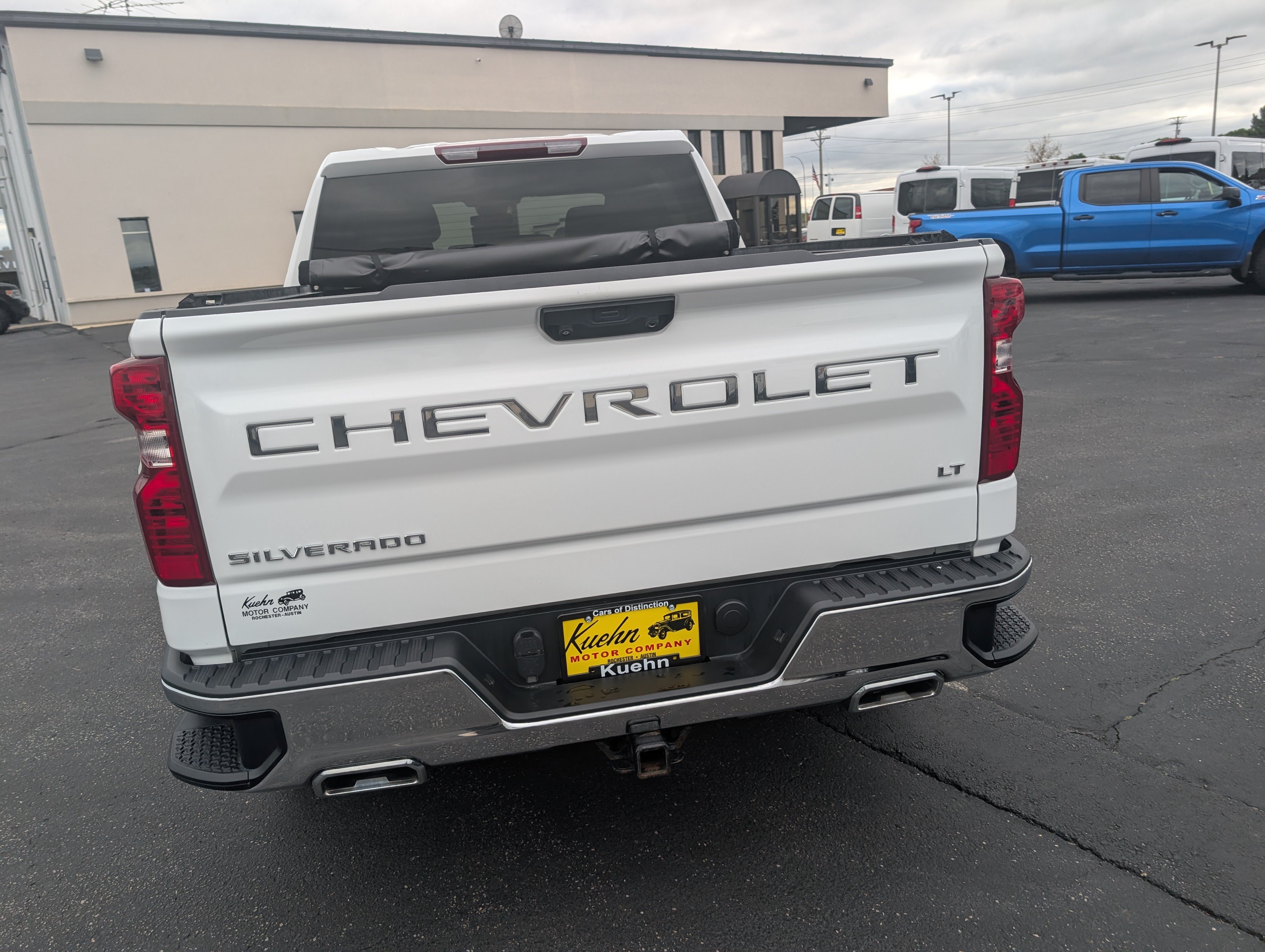 Used 2022 Chevrolet Silverado 1500 LT AWD/4WD image 7