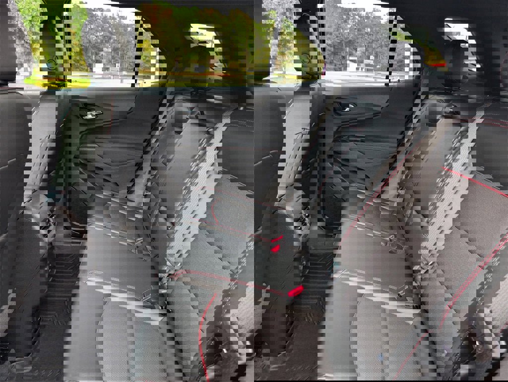 Certified 2023 Chevrolet Equinox RS w/ RS Leather Package image 32