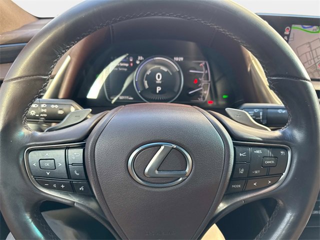 Used 2020 Lexus ES 300h w/ Premium Package image 25