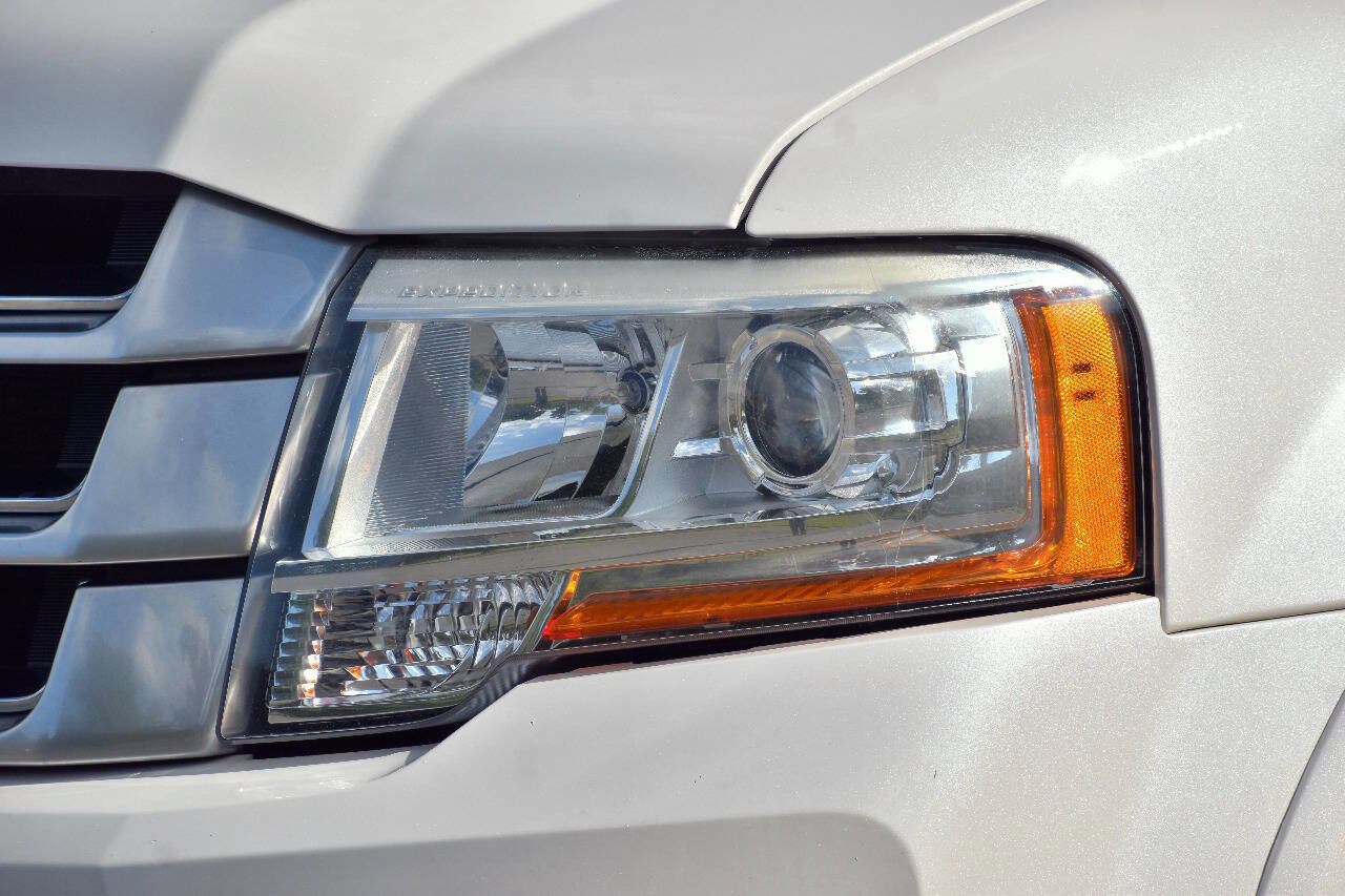 Used 2016 Ford Expedition EL Platinum image 36