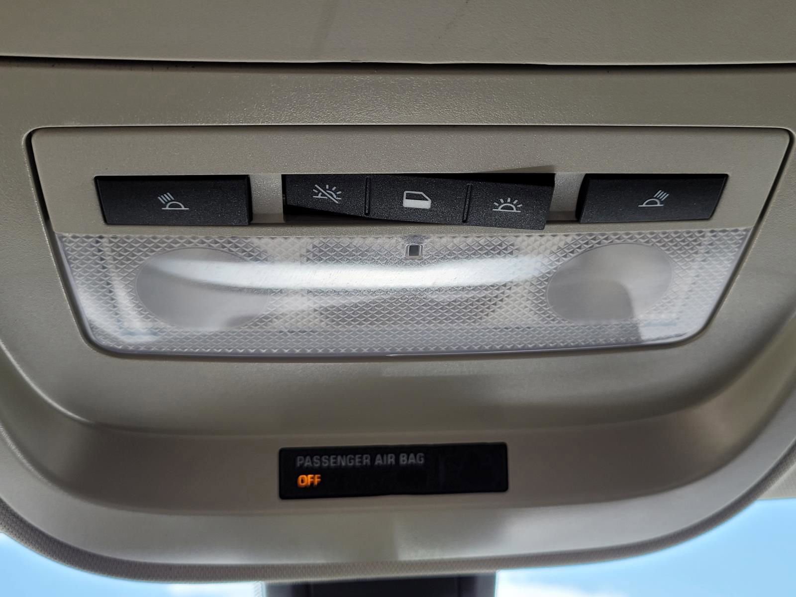 Used 2022 Chevrolet Colorado LT w/ LT Convenience Package image 27