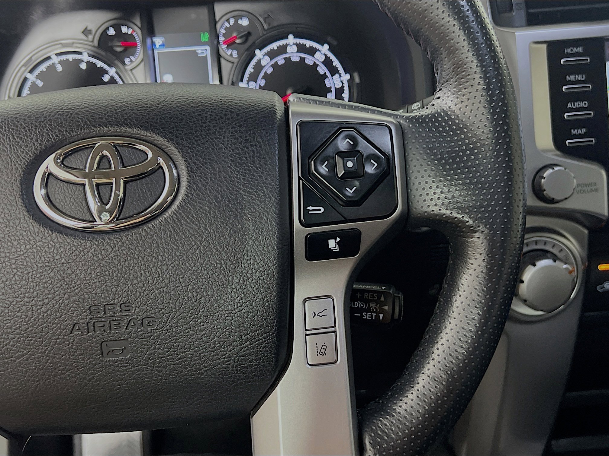 Used 2024 Toyota 4Runner SR5 Premium RWD image 20