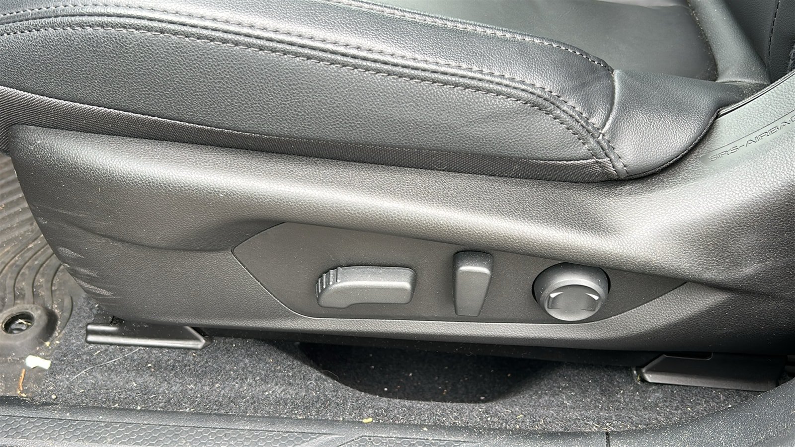 Certified 2026 Subaru Outback Premium AWD/4WD image 8