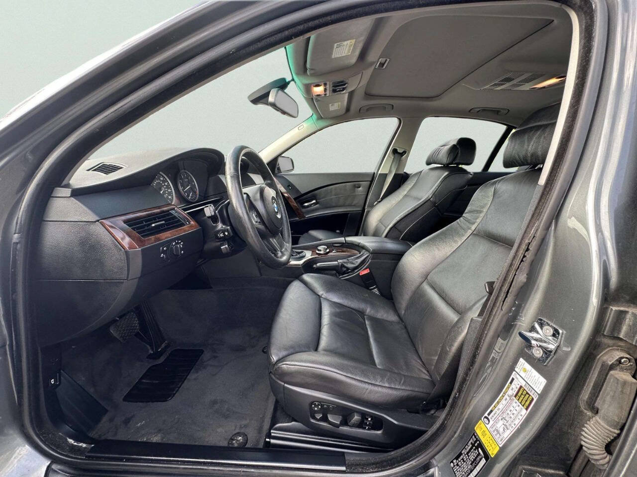 Used 2007 BMW 530xi Sedan AWD/4WD image 15