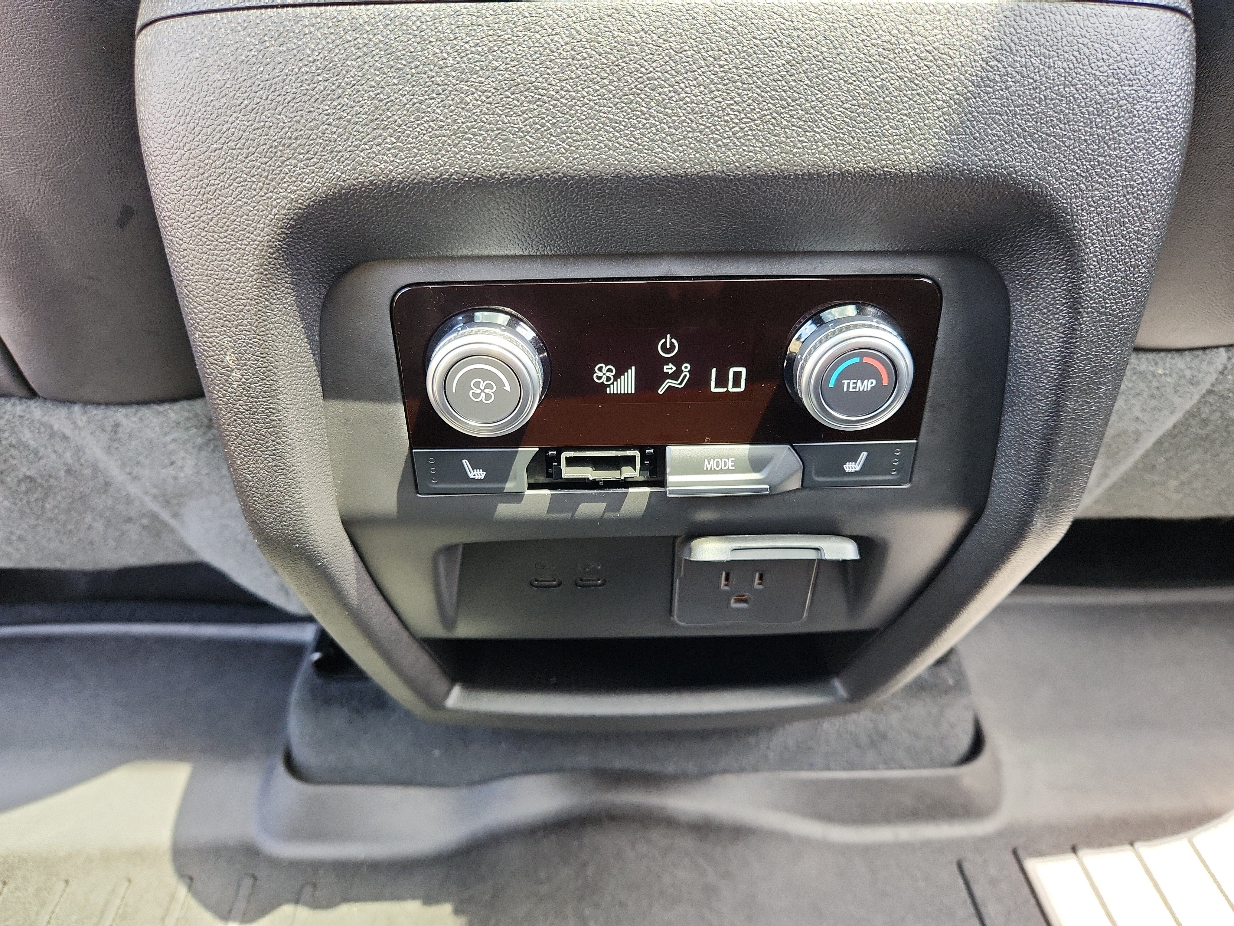 Used 2026 GMC Acadia Denali w/ Super Cruise Package AWD/4WD image 43