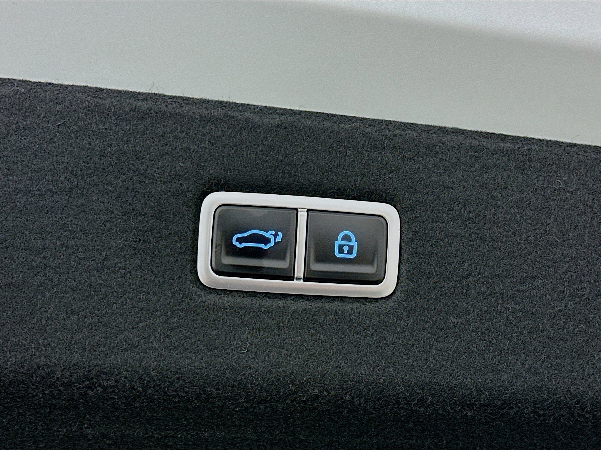 Used 2024 Hyundai Ioniq 6 SEL AWD/4WD image 31