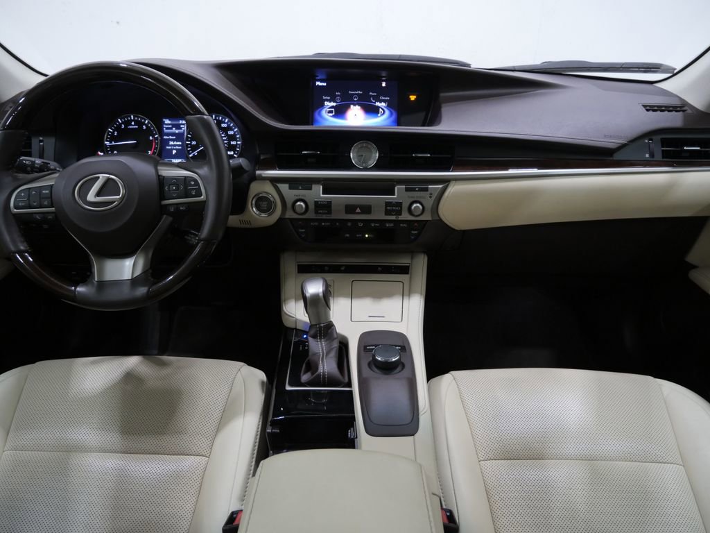 Used 2018 Lexus ES 350 w/ Premier Package FWD image 11