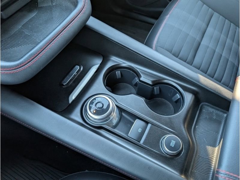 Used 2025 Ford Explorer ST-Line w/ ST-Line Street Pack image 24