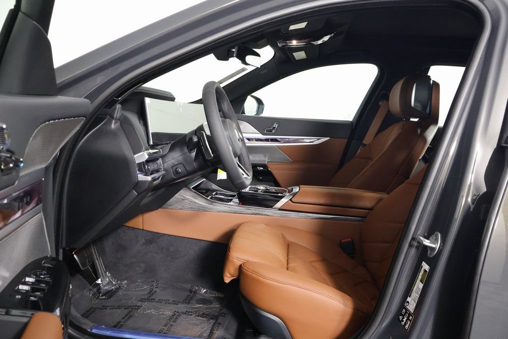 New 2026 BMW 760i xDrive w/ Executive Package AWD/4WD image 5