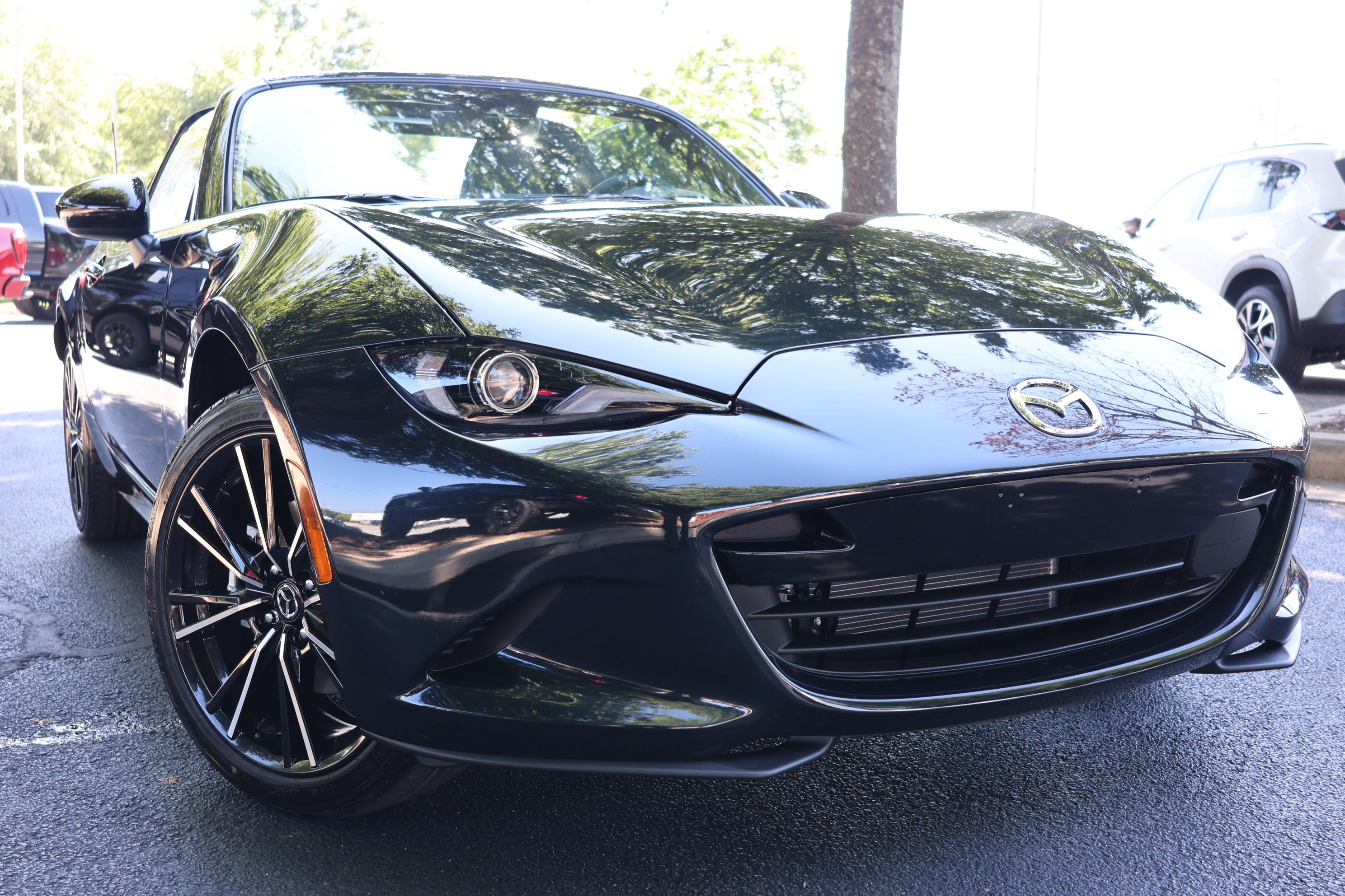 New 2026 MAZDA MX-5 Miata RF Grand Touring RWD image 27
