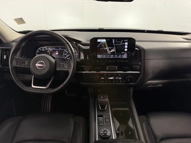 Used 2023 Nissan Pathfinder SL image 26