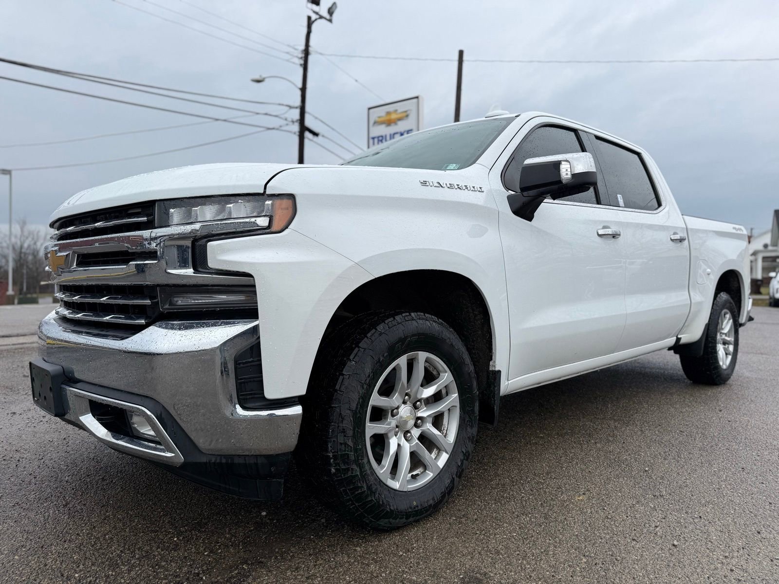 Used 2019 Chevrolet Silverado 1500 LTZ image 2
