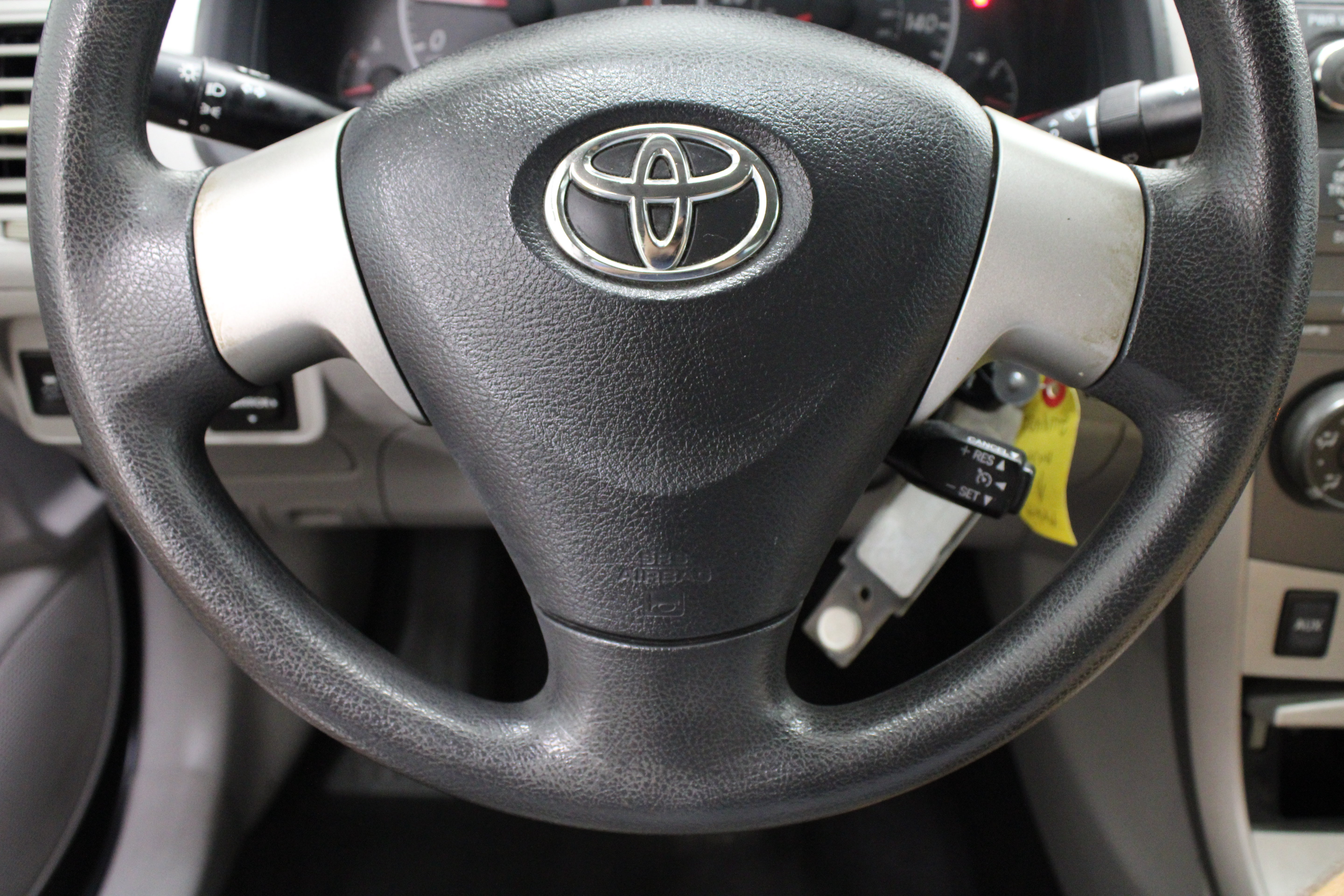 Used 2011 Toyota Corolla LE FWD image 21