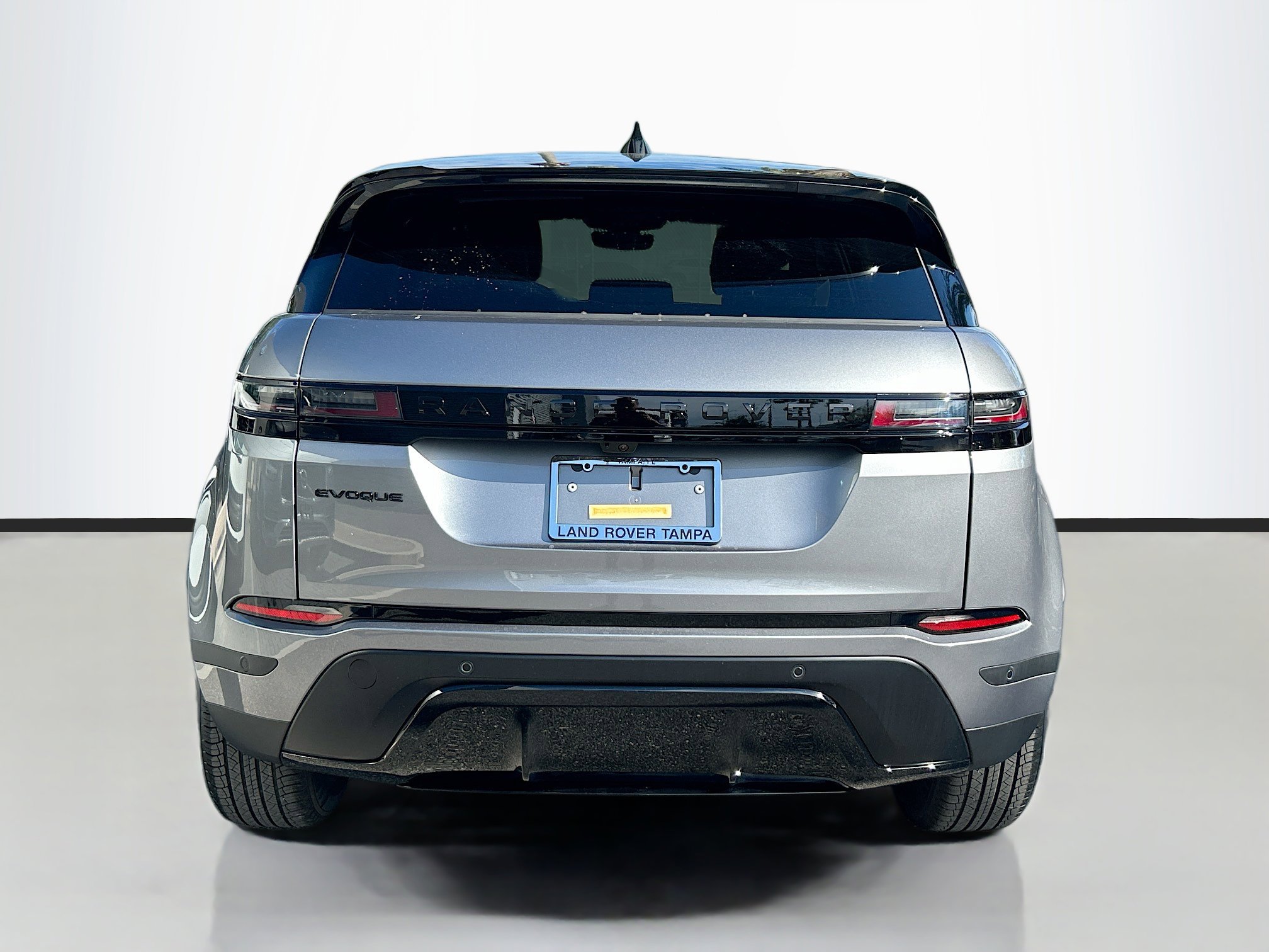 New 2026 Land Rover Range Rover Evoque S image 5