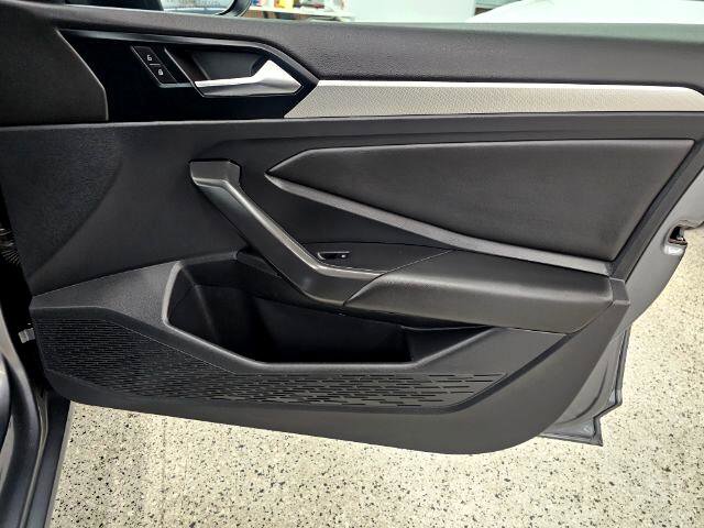 Used 2019 Volkswagen Jetta S image 40