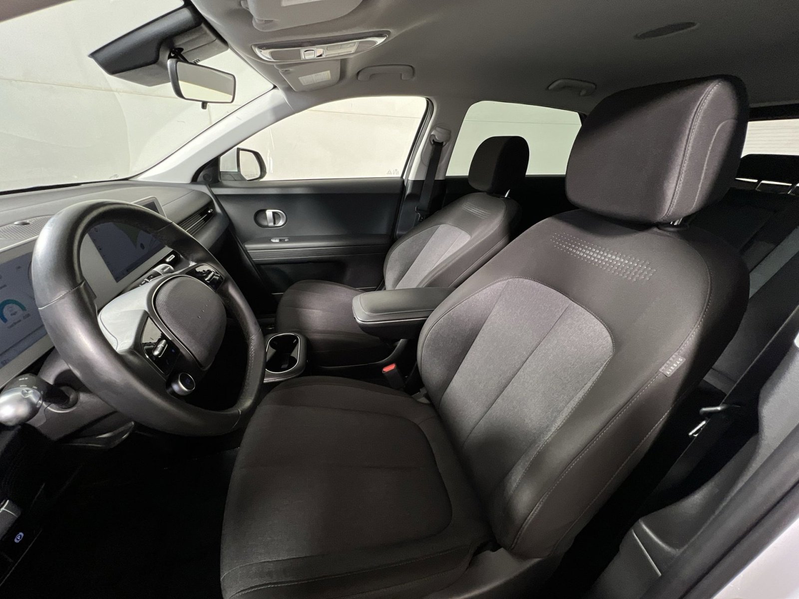 Used 2023 Hyundai Ioniq 5 SE w/ Cargo Package image 13