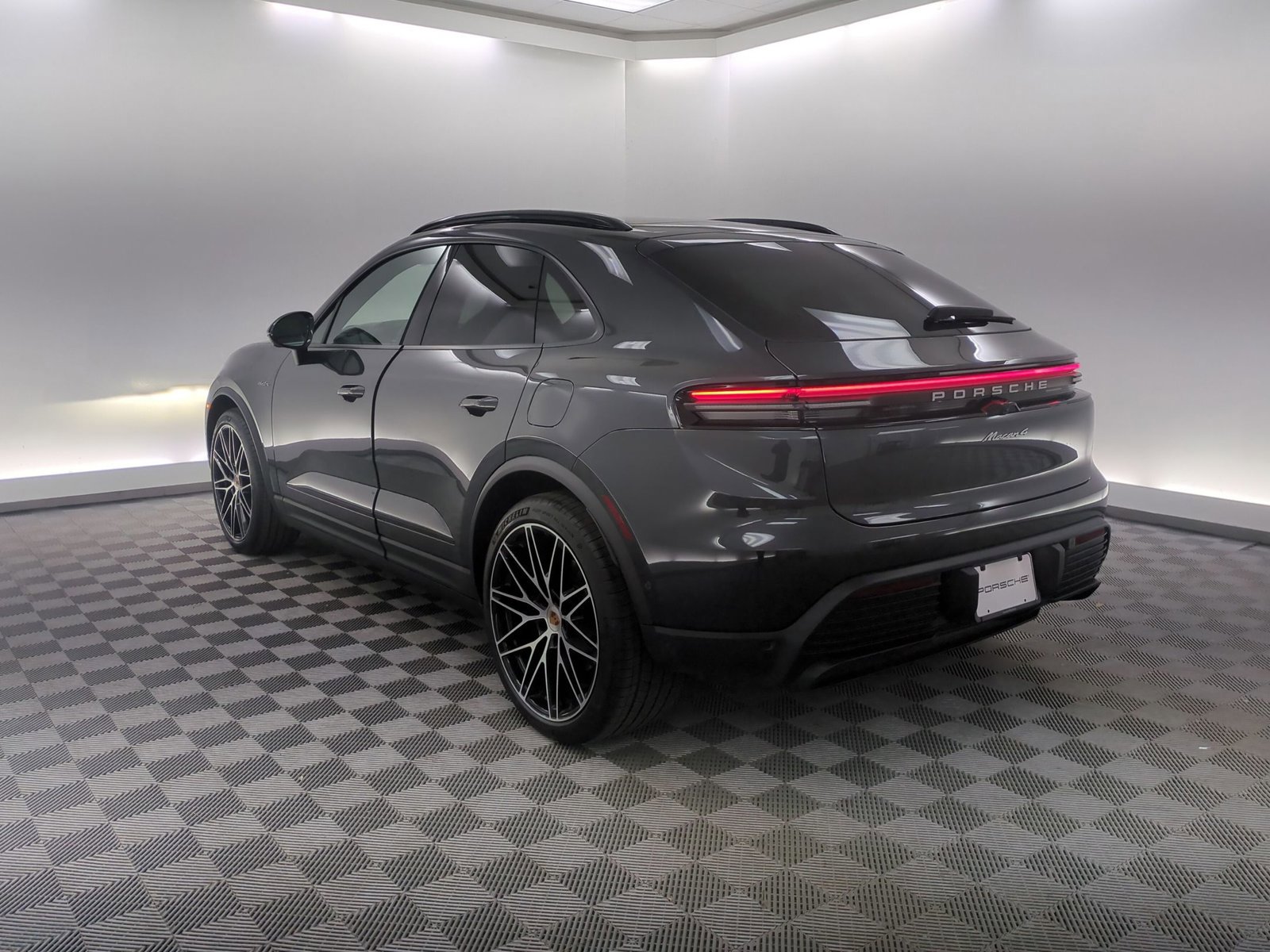 New 2026 Porsche Macan 4 Electric video 3