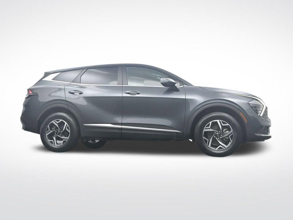 Used 2024 Kia Sportage LX AWD/4WD image 33