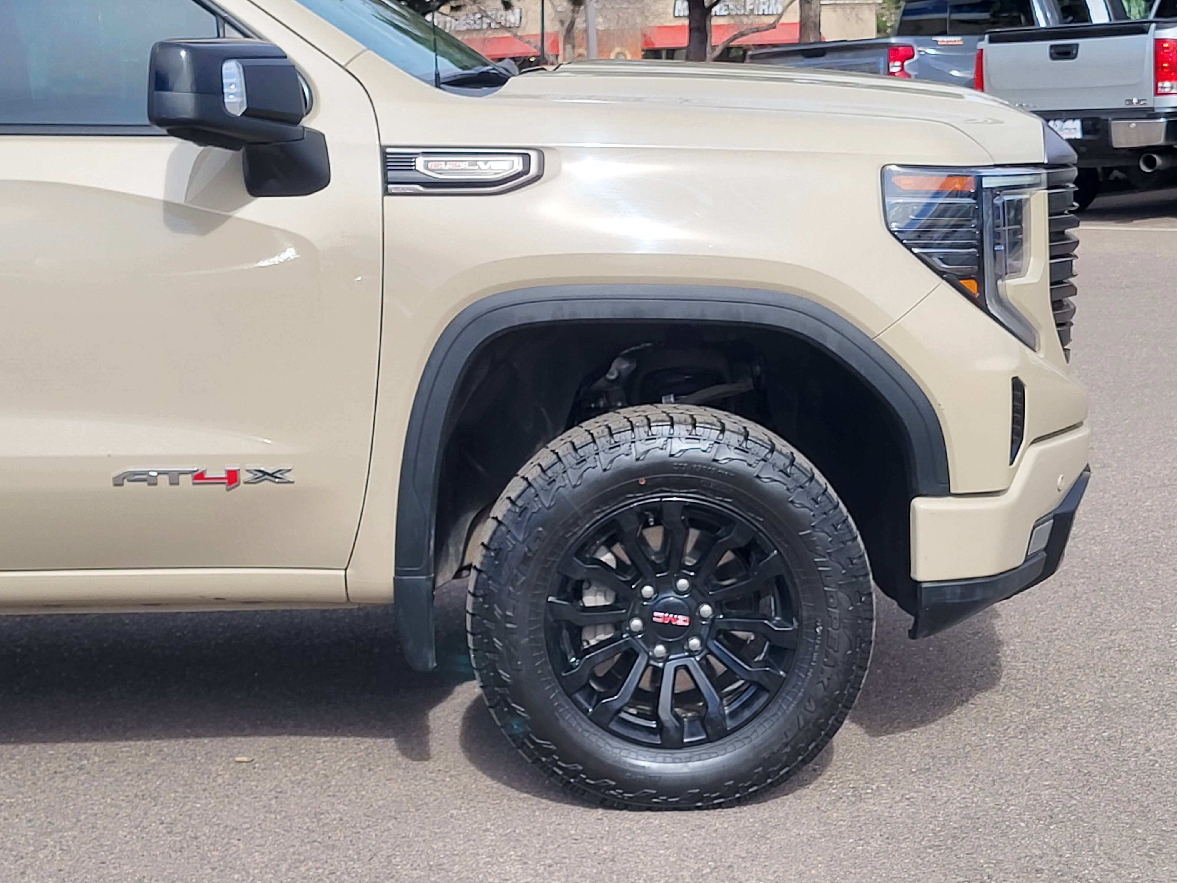 Used 2023 GMC Sierra 1500 AT4X image 7