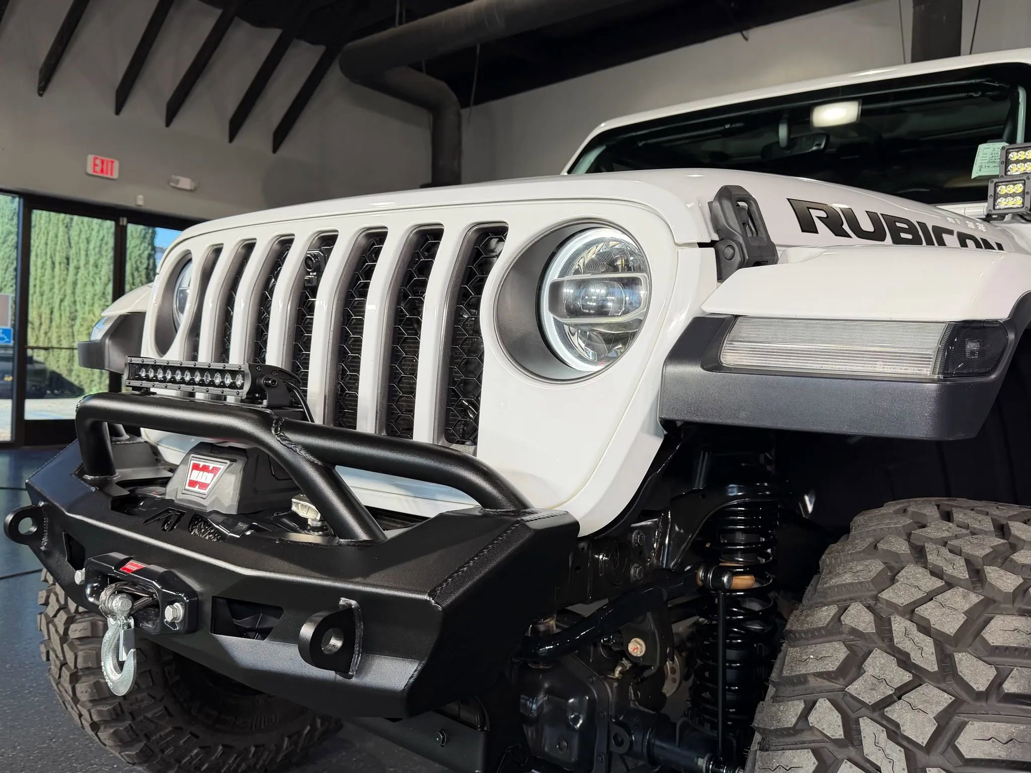 Used 2021 Jeep Gladiator Rubicon AWD/4WD image 5