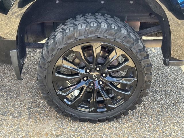 Used 2021 Chevrolet Silverado 1500 LT Trail Boss w/ Convenience Package II image 5