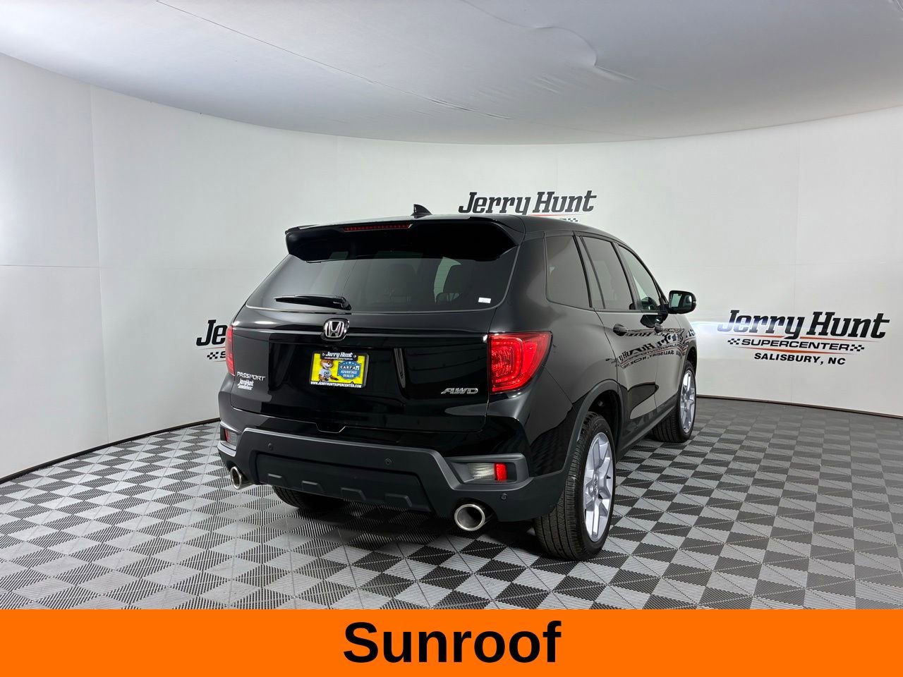 Used 2025 Honda Passport EX-L image 7