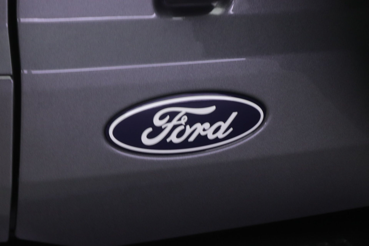 Used 2026 Ford Bronco Badlands AWD/4WD image 19
