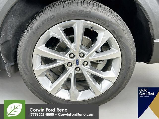 Certified 2022 Ford Explorer Platinum w/ Equipment Group 601A AWD/4WD image 38