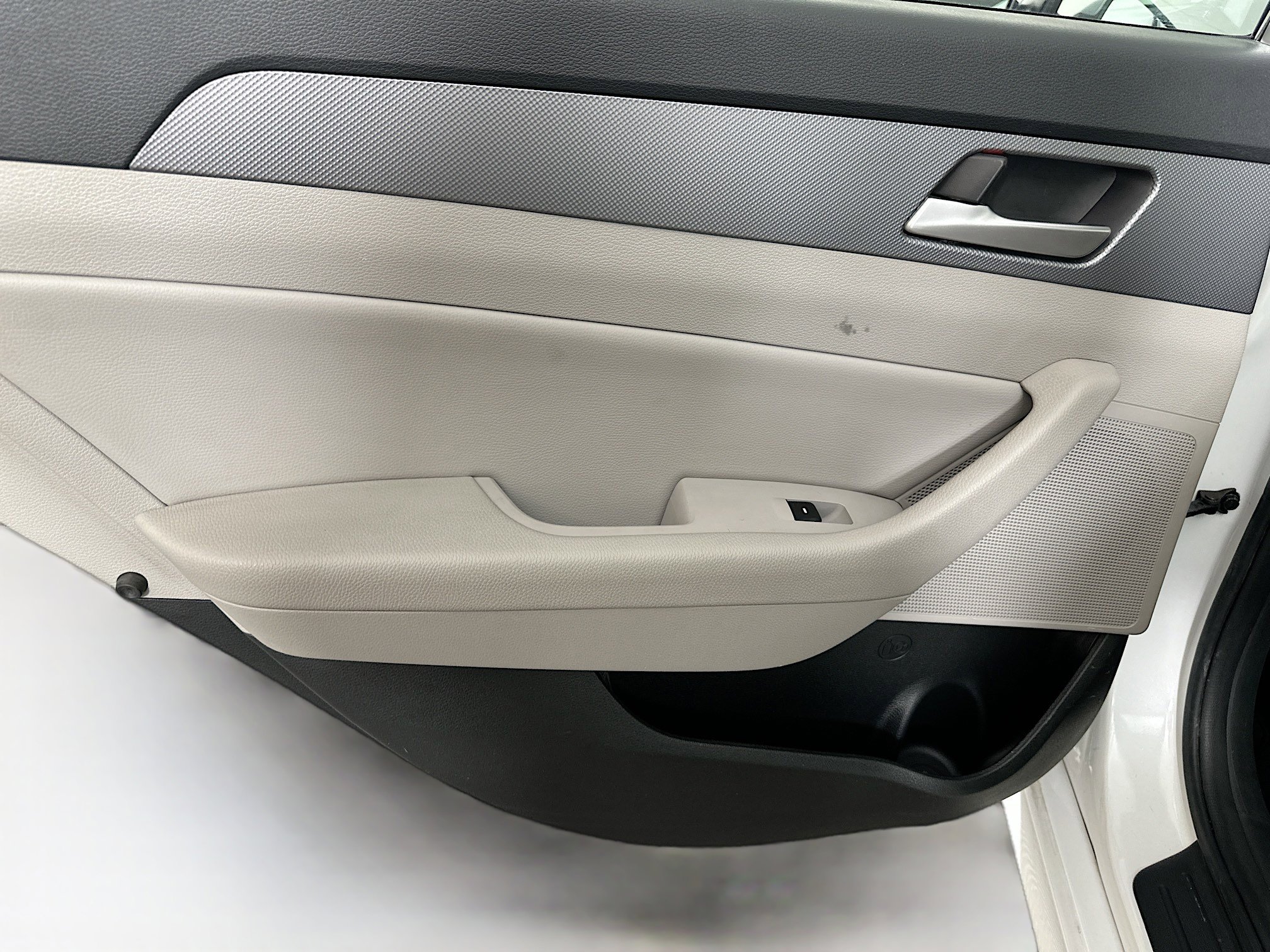 Used 2018 Hyundai Sonata SEL FWD image 25