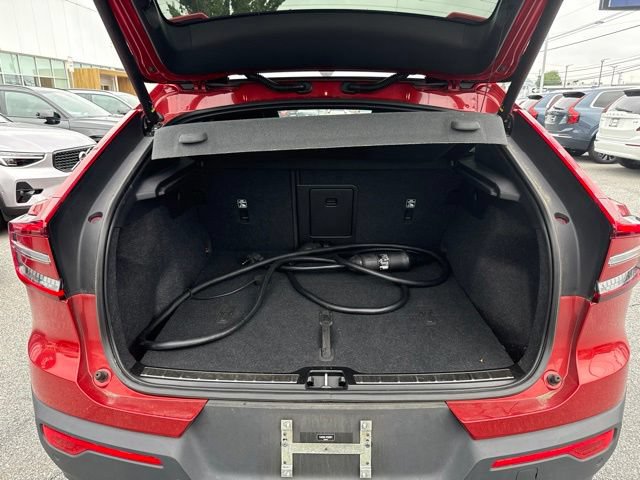 Certified 2023 Volvo C40 P8 Recharge Plus AWD/4WD image 11