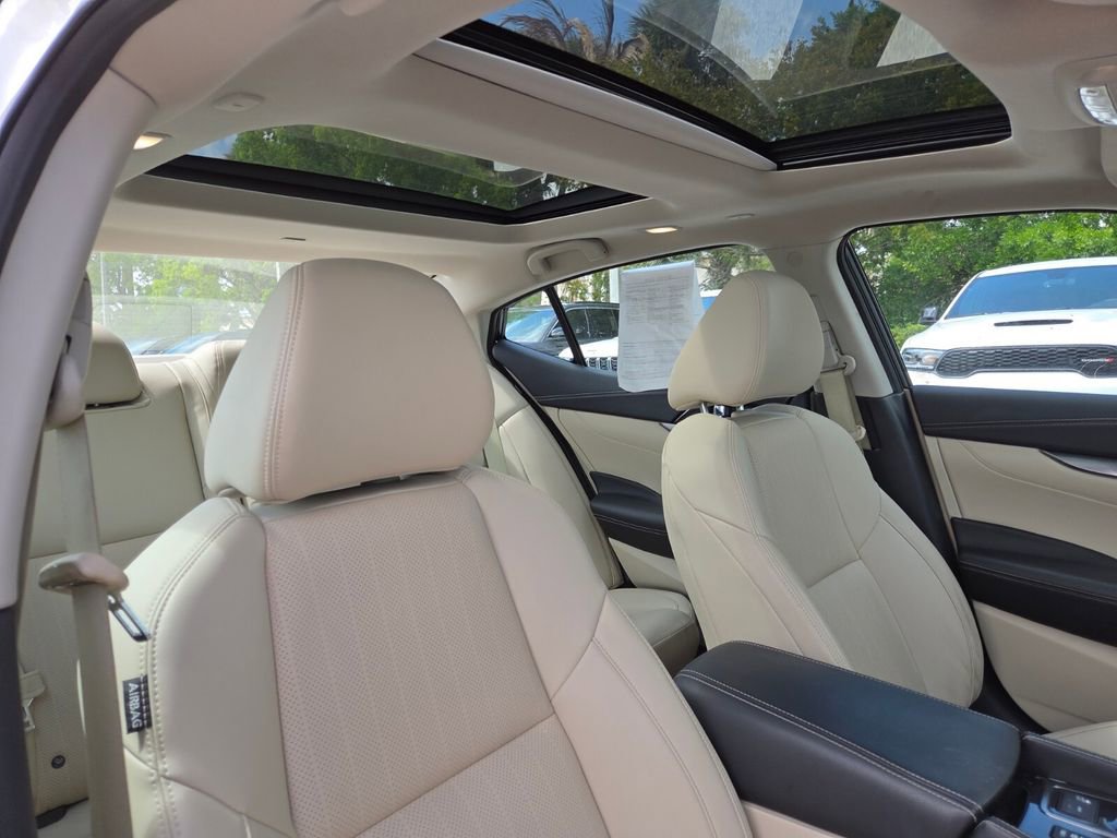 Used 2019 Nissan Maxima 3.5 SL w/ Floor Mat Group image 11