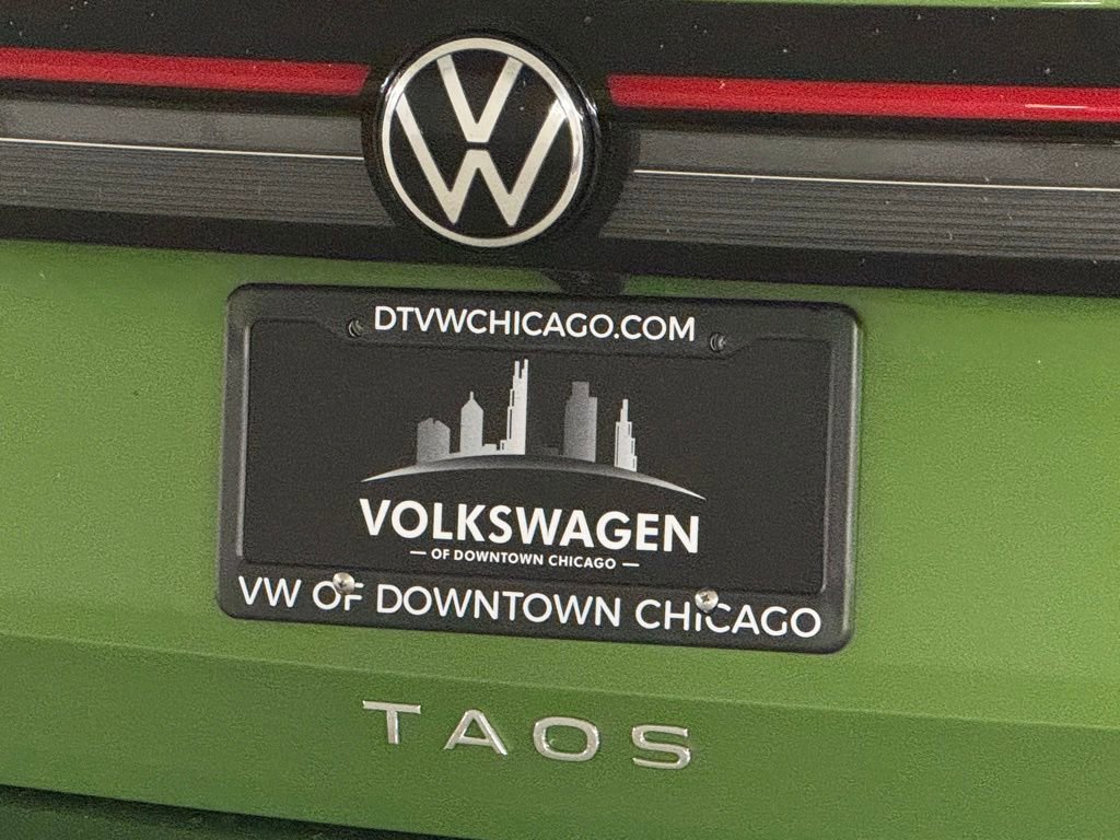 New 2025 Volkswagen Taos SE AWD/4WD image 35