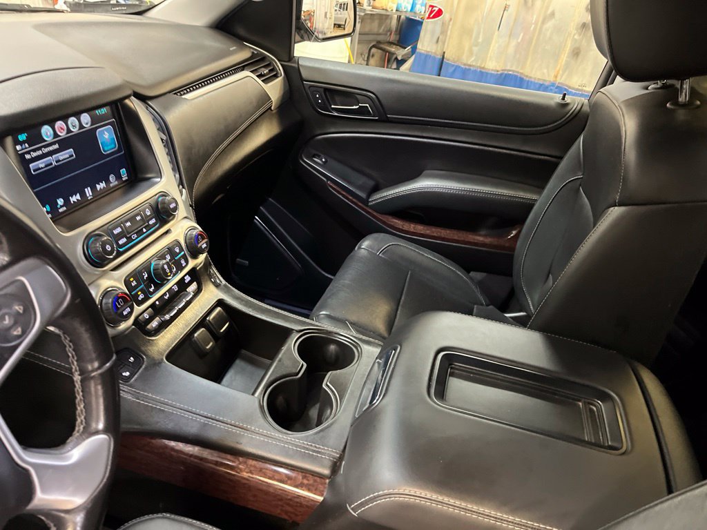 Used 2018 GMC Yukon XL SLT AWD/4WD image 16