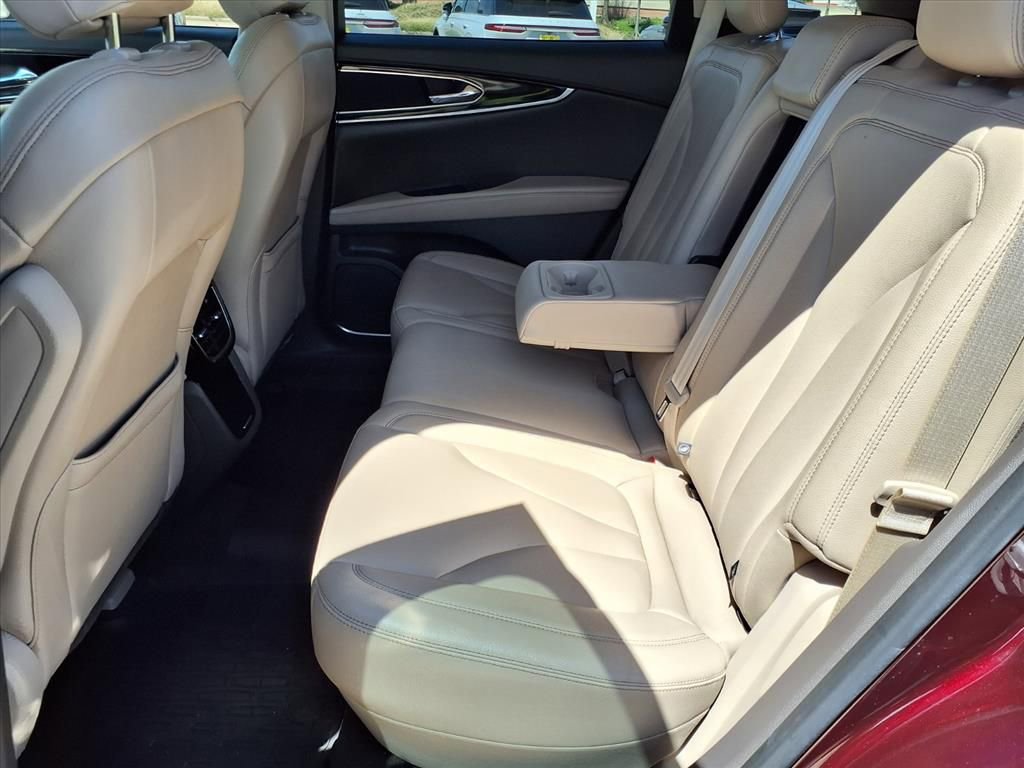 Used 2023 Lincoln Nautilus Standard w/ Premium Package image 24