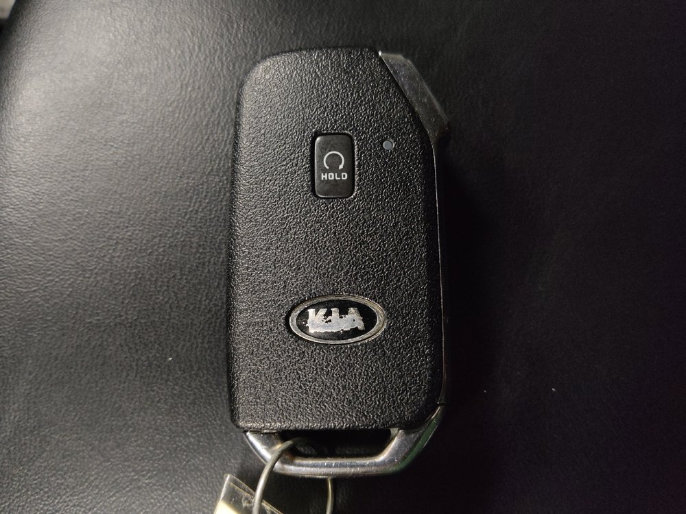 Used 2021 Kia Telluride LX FWD image 32