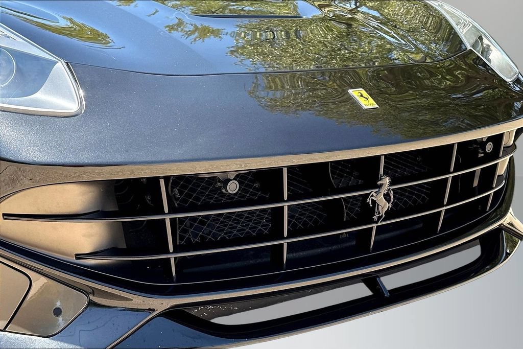 Used 2014 Ferrari F12 Berlinetta RWD image 27
