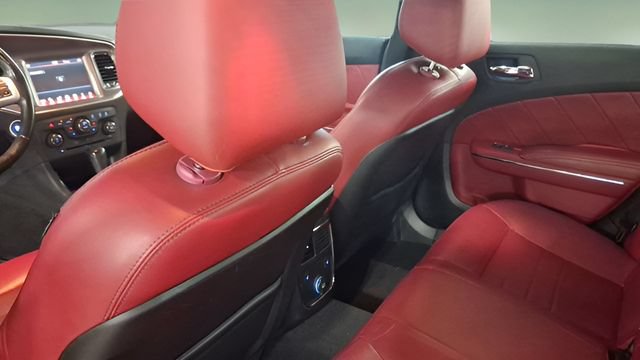 Used 2011 Dodge Charger R/T RWD image 26