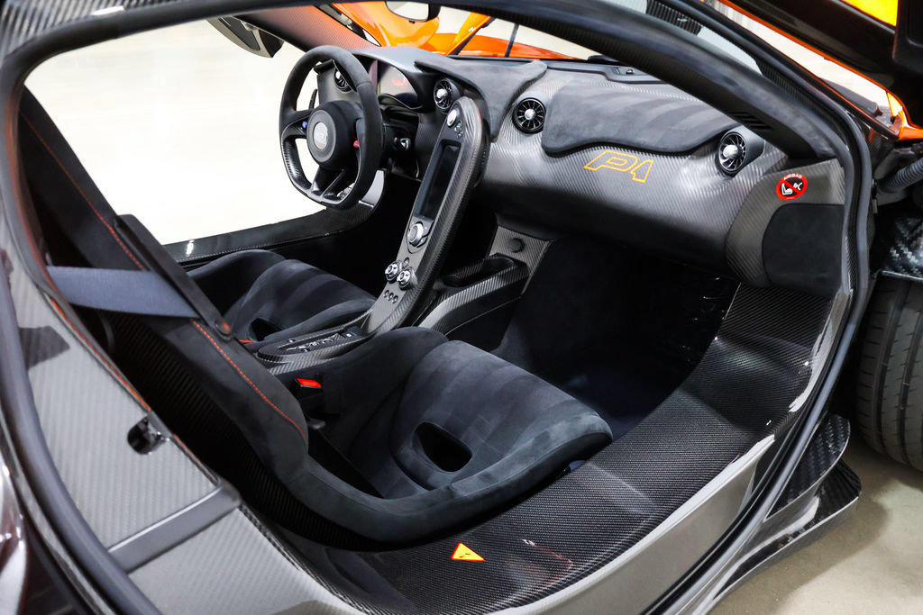 Used 2014 McLaren P1 RWD image 40