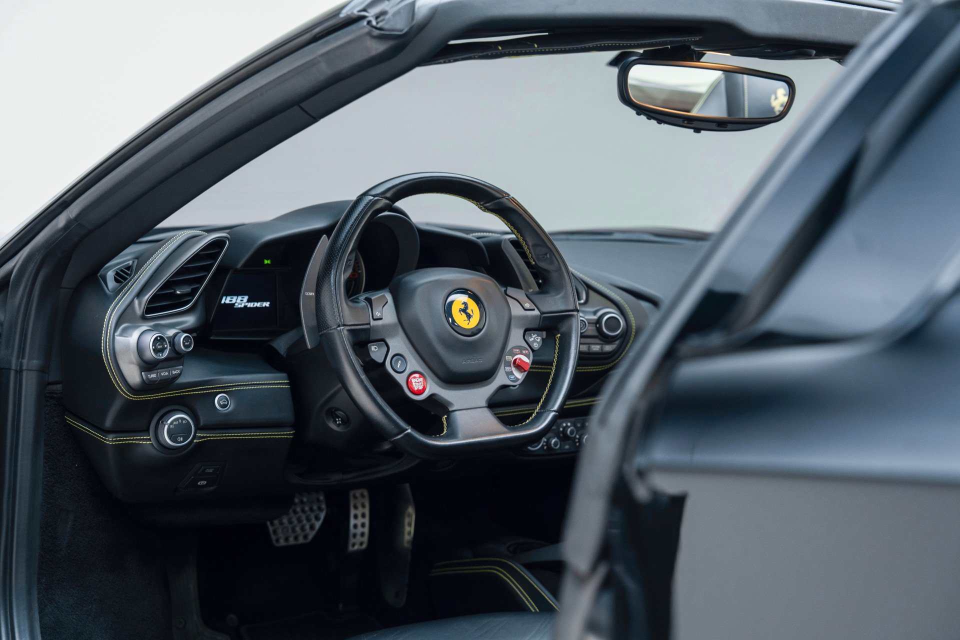 Used 2018 Ferrari 488 Spider RWD image 31