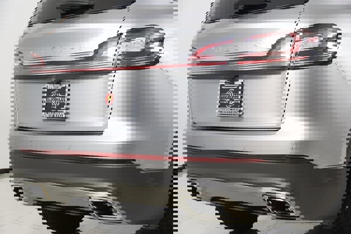 Used 2021 Lincoln Nautilus FWD w/ Equipment Group 101A image 42