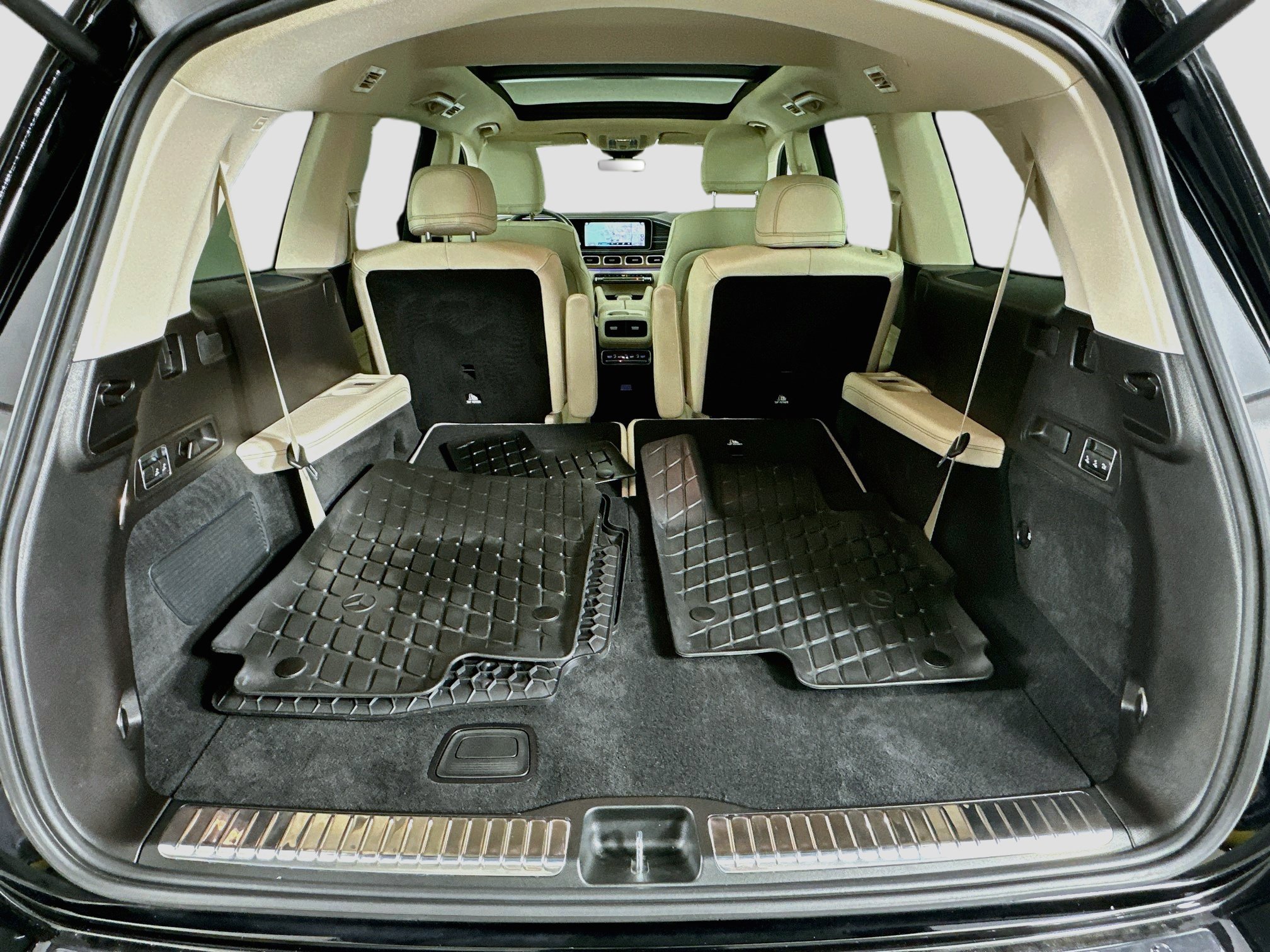 Certified 2023 Mercedes-Benz GLS 450 4MATIC image 33